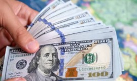 الدولار يقفز في أسواق بغداد وأربيل مع افتتاح التداولات