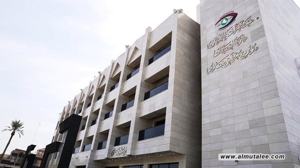 النزاهة تحقق بملابسات محاولة تهريب 61 دفتراً امتحانياً